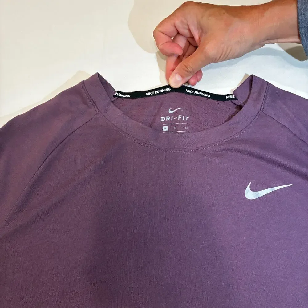NIKE Dri-Fit Running Women's Long Slevee Shirt Size M Color Purple